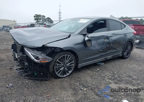 2018 Hyundai Elantra Sport z USA, uszkodzony, nr VIN KMHD04LB2JU539246